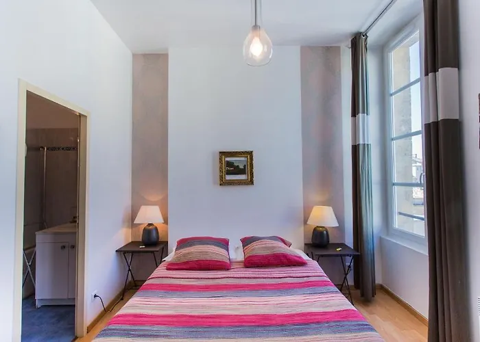 Maison D'hotes En Ville 게스트하우스 4*